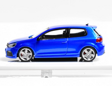 Load image into Gallery viewer, Maxwell 1:64 HEC Blue VW Golf GTI MK6 Sports Model Diecast Metal Car New Collection
