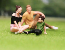 Load image into Gallery viewer, 1:64 Painted Figure Model Miniature Resin Diorama Sand Family Dad Mom Boy KId New Collection
