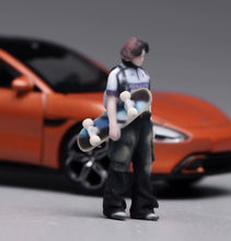Load image into Gallery viewer, 1:64 Painted Figure Model Miniature Resin Sand Diorama Skate Board Boy Cool
