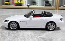 Load image into Gallery viewer, MH 1:18 White JDM S2000 AP2 Sports F22C Engine Model Diecast Metal Car New
