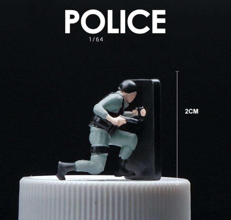 1:64 Painted Figure Mini Model Toy Miniature Car Scenes Resin Police Man Shield