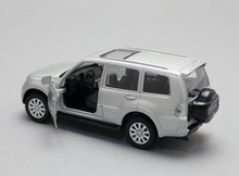 Load image into Gallery viewer, CCA 1:43 Silver Pajero SUV Off Road Sports Model Toy Diecast Metal Car BN
