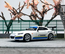 Load image into Gallery viewer, SW 1:64 White S2000 Spoon Hard Top Racing Sports Model Diecast Metal Car New Collection
