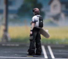 Load image into Gallery viewer, 1:64 Painted Figure Model Miniature Resin Sand Diorama Skate Board Boy Cool
