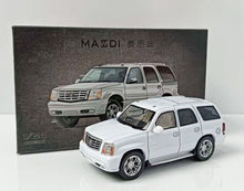 Load image into Gallery viewer, Masdi 1:64 White 2005 Escalade Full Size SUV Sport Model Diecast Metal Car BN
