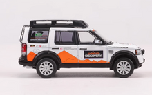 Load image into Gallery viewer, GCD 1:64 White Discovery 4 SUV Off Road Roof Rack Model Diecast Metal Car New
