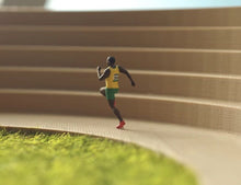 Load image into Gallery viewer, 1:64 Painted Figure Model Miniature Resin Diorama Track And Field Athlete Runner
