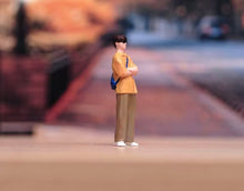 Load image into Gallery viewer, 1:64 Painted Figure Model Miniature Resin Diorama Sand Crossbody Bag Boy Man Toy
