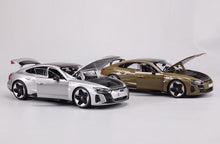Load image into Gallery viewer, Bburago 1:18 2022 RS e-tron GT Racing Sports Model Toy Diecast Metal Car
