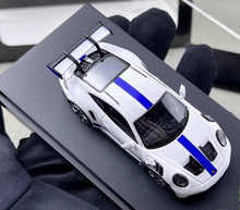 Load image into Gallery viewer, TPC 1:64 White 911 GT3 RS 992 Pursuit Sports Model Diecast Metal Car New Collection
