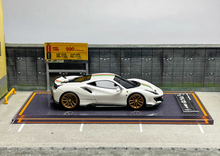 Load image into Gallery viewer, U2 1:64 White Novitec 488 Pista Racing Sports Model Diecast Resin Car Box
