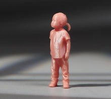 Load image into Gallery viewer, 1:64 Painted Unpainted Figure Model Miniature Resin Diorama Sand Little Girl Kid
