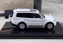 Load image into Gallery viewer, Shadow 1:64 White Pajero V97 ORV SUV Off Sports Model Diecast Metal Car New Collecction
