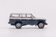 Load image into Gallery viewer, GCD 1:64 Land Cruiser LC60 SUV Off Road Classic Model Diecast Metal Car
