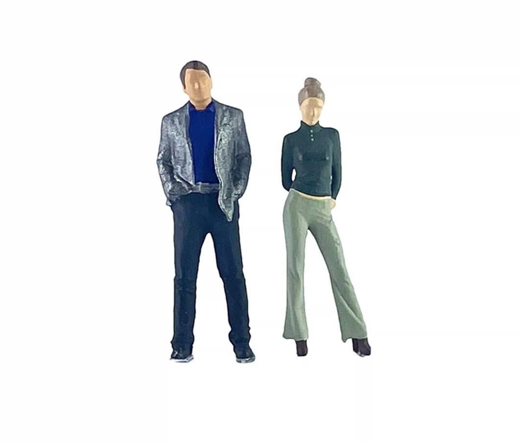 1:64 Painted Figure Mini Model Miniature Resin Diorama Set Business Man Lady Toy