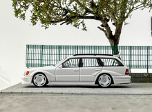 Load image into Gallery viewer, Mortal 1:64 HEC White E300 S124 T MODEII EVO2 Wagon Model Diecast Metal Car
