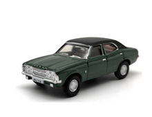 Load image into Gallery viewer, 1:76 Cortina MKIII Sedan Sports Classic Vintage Model Diecast Metal Car
