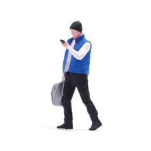 Load image into Gallery viewer, 1:64 Painted Figure Model Miniature Resin Diorama Sand Man Looking At Mobile Toy
