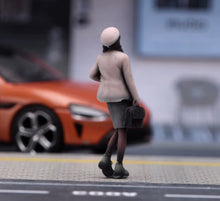 Load image into Gallery viewer, 1:64 Painted Figure Model Miniature Resin Sand Diorama Pretty Girl Lady Beret
