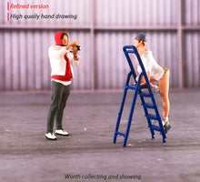 Load image into Gallery viewer, 1:64 Painted Figure Mini Model Miniature Resin Diorama Cameraman Model Shooting
