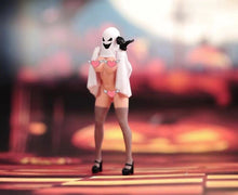 Load image into Gallery viewer, 1:64 Painted Figure Model Miniature Resin Diorama Sand Halloween Girl Ghost Toy
