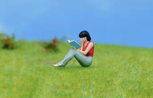 Load image into Gallery viewer, 1:64 Painted Figure Model Miniature Resin Diorama Sand Reading Woman Lady Toy Collection
