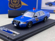 Load image into Gallery viewer, Rollin 1:64 Michigan MIPD Police CV CROWN VICTORIA Model Diecast Metal Car New Collection
