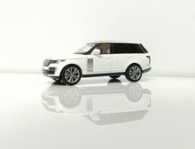 Load image into Gallery viewer, Masdi 1:64 2020 White Range Rover SUV ORV Sports Model Diecast Metal Car BN
