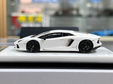 Load image into Gallery viewer, VMB 1:64 White Aventador LP700-4 Sports Model Diecast Resin Car New Collection
