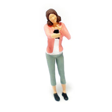 Load image into Gallery viewer, 1:64 Painted Figure Mini Model Miniature Resin Diorama Sand Selfie Bestie Girls
