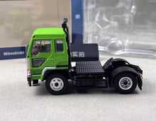 Load image into Gallery viewer, DBGT 1:64 Green Fuso The Great Truck Tractor Model Diecast Metal Car New Collection
