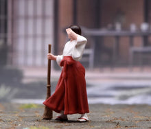 Load image into Gallery viewer, 1:64 Painted Figure Model Miniature Resin Sand Diorama Japanese Girl Woman Lady
