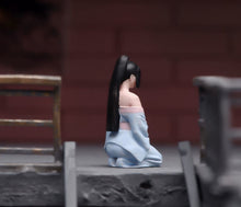 Load image into Gallery viewer, 1:64 Painted Figure Model Miniature Resin Sand Diorama Japanese Woman Kimono New
