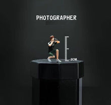 Load image into Gallery viewer, 1:64 Painted Figure Mini Model Miniature Resin Diorama Camera Man Photographer
