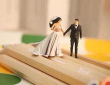Load image into Gallery viewer, 1:64 Painted Figure Model Miniature Resin Diorama Wedding Couple Bride Groom Toy Collection
