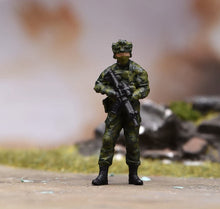 Load image into Gallery viewer, 1:64 Painted Figure Model Miniature Resin Diorama Scene Commando Soldiers Team
