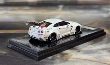 Load image into Gallery viewer, 404Error 1:64 White JDM Skyline GTR R35 LBWK Sport Model Diecast Resin Car New
