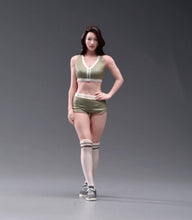 Load image into Gallery viewer, 1:24 Painted Figure Model Miniature Resin Diorama Sporty Excercise Woman Lady
