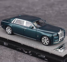 Load image into Gallery viewer, HH 1:64 Green Phantom 8 Extended Wheelbase Sports Model Diecast Resin Car New Collection
