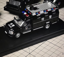 Load image into Gallery viewer, MZS 1:64 Black SWAT F550 ‌Duty Troop Carrier APC Model Diecast Metal Car New Collection
