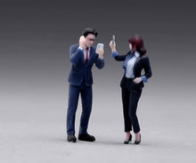 Load image into Gallery viewer, 1:64 Painted Figure Model Miniature Resin Sand Diorama Office Colleague in Suit
