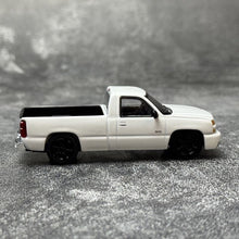 Load image into Gallery viewer, Para 1:64 White Silverado Single Cab Pickup Truck Model Diecast Metal Car New Collection
