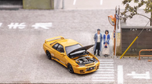 Load image into Gallery viewer, FH 1:64 Yellow JDM Skyline GTR R32 S-Tune Sports Model Diecast Metal Car New Collection
