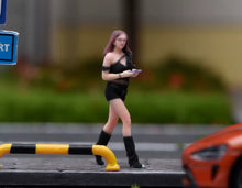 Load image into Gallery viewer, 1:64 Painted Figure Model Miniature Resin Diorama Toy Sand Sexy Walking Beauty
