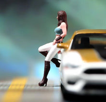 Load image into Gallery viewer, 1:24 Painted Figure Model Miniature Resin Diorama Sand Leaning Lady Girl Beauty
