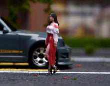 Load image into Gallery viewer, 1:64 Painted Figure Model Miniature Resin Diorama Toy Sand Girl Pretty Beauty
