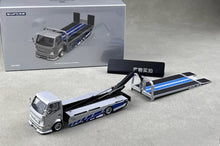 Load image into Gallery viewer, Supcar 1:64 Silver H300 Flatbed Trailer Truck Model Diecast Metal Car New Collection
