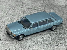 Load image into Gallery viewer, GOC 1:64 Blue 1976 230e v123 Luxury Classic Model Diecast Metal Car New Collection
