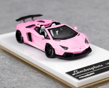 Load image into Gallery viewer, FW 1:64 Pink Aventador LP700 Convertible LBWK Sport Model Diecast Resin Car
