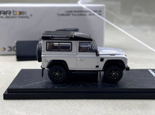 Load image into Gallery viewer, AR 1:64 Silver 2015 Defender 90 ORV SUV Sports Model Diecast Metal Car New Collection
